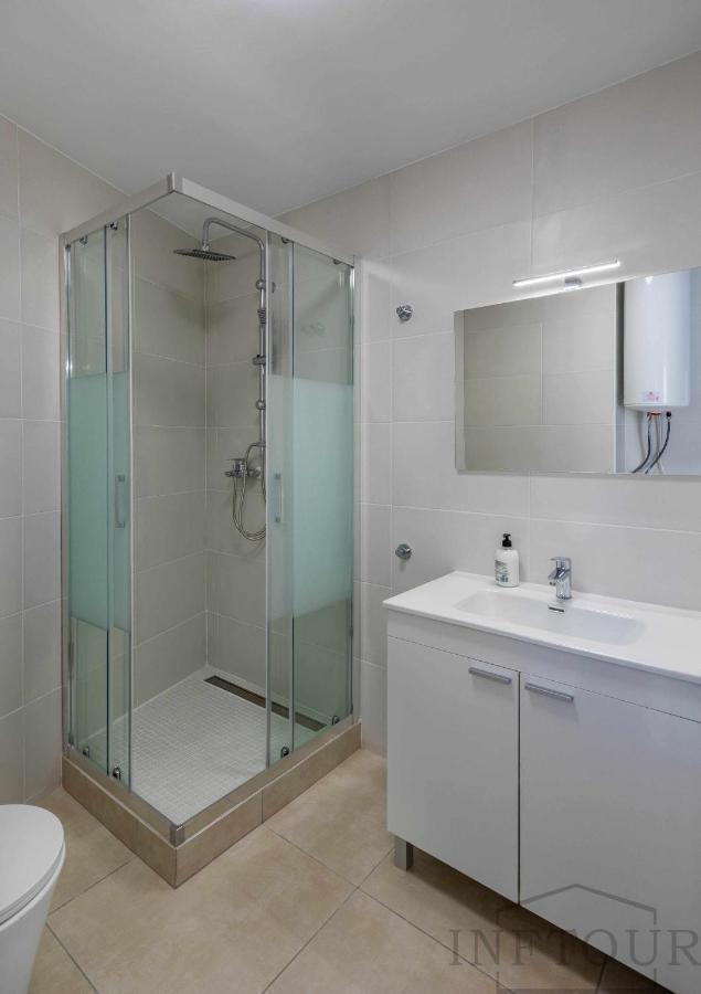 Appartement Inftour Cristina 1